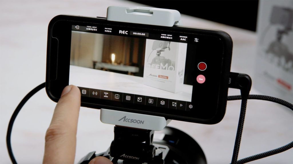 Превратите свой iPhone в монитор   Accsoon SeeMo HDMI Adapter