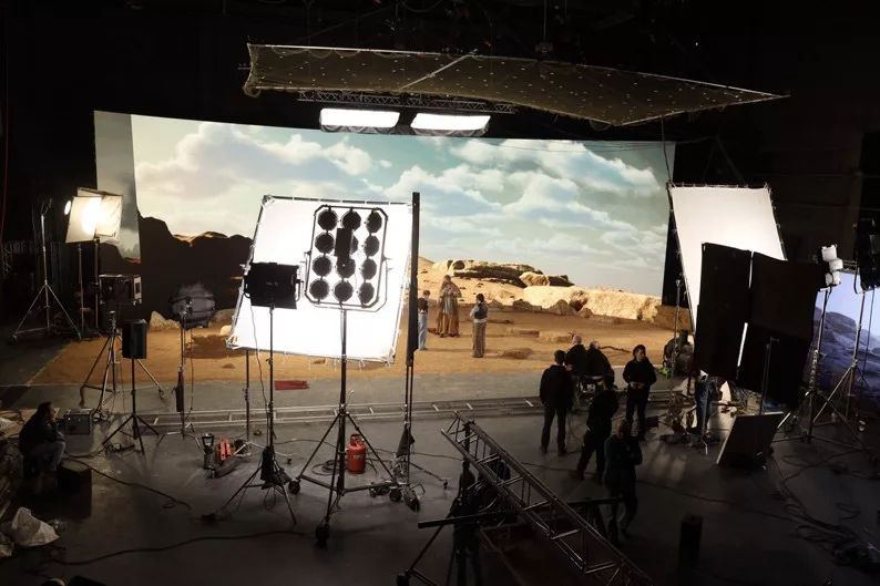  Мировые Тенденции Развития Профессиональной Кинооптики  вчера  сегодня  завтра 