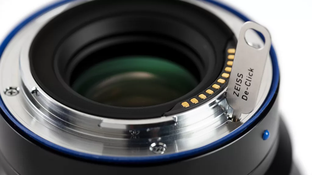 Представлена серия объективов ZEISS Otus ML для беззеркальных камер